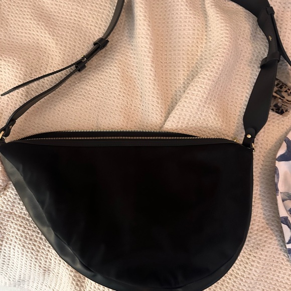 Bandolier Daphne Crossbody Bag - Picture 5 of 7